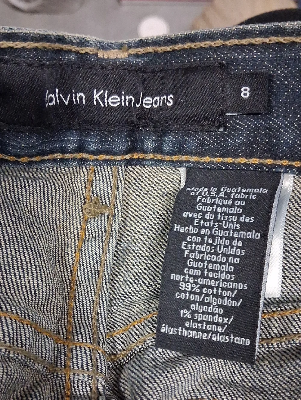 Calvin Klein Jeans - Picture 6 of 7
